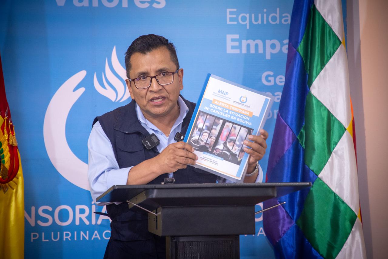 CON EL PEDIDO DE CINCO ACCIONES URGENTES, DEFENSORÍA DEL PUEBLO ALERTA SOBRE SITUACIÓN DE CÁRCELES EN BOLIVIA