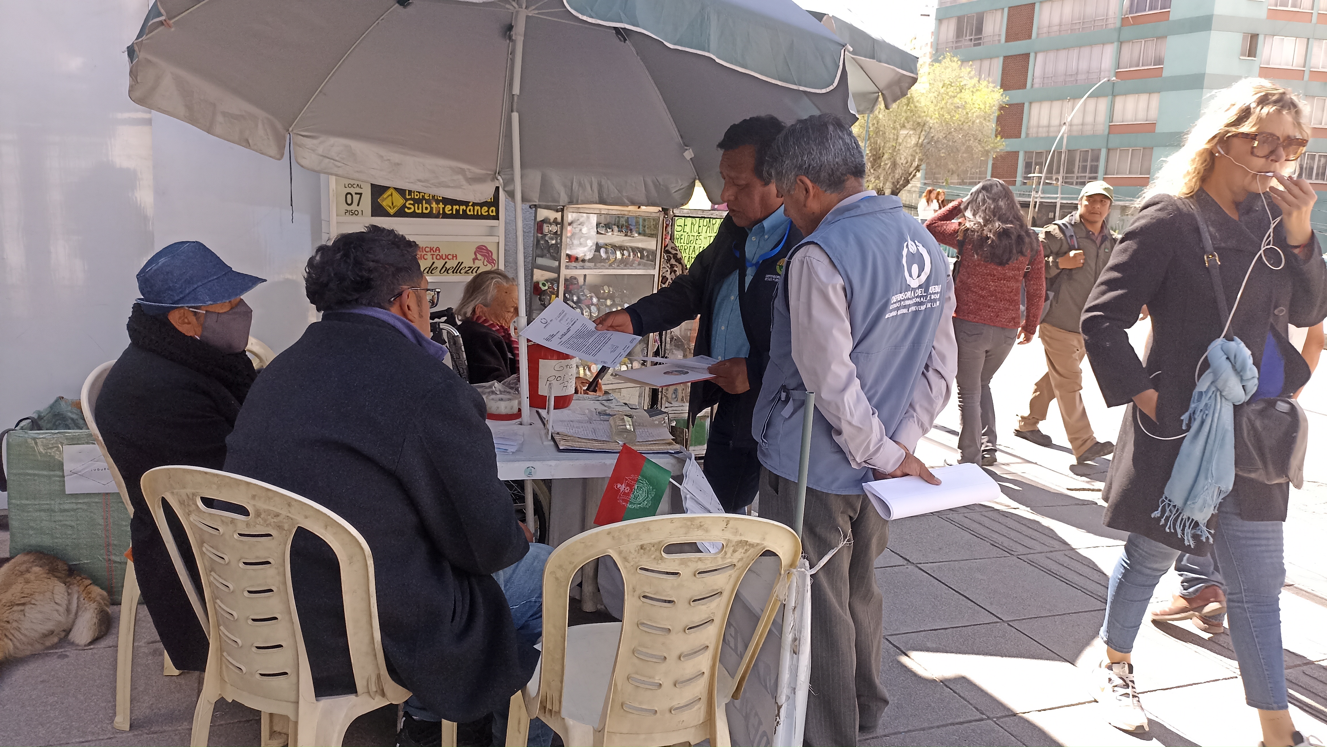 DEFENSORÍA DEL PUEBLO HACE SEGUIMIENTO A LA SITUACIÓN DE LA ACTIVISTA AMPARO CARVAJAL