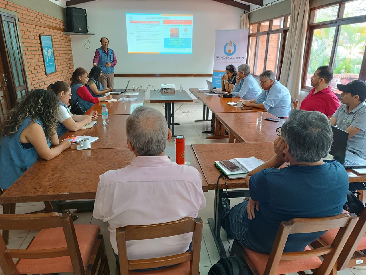 DEFENSORÍA DEL PUEBLO E INSTITUCIONES ARTICULAN ACCIONES DE RESPUESTA INMEDIATA A INCENDIOS FORESTALES