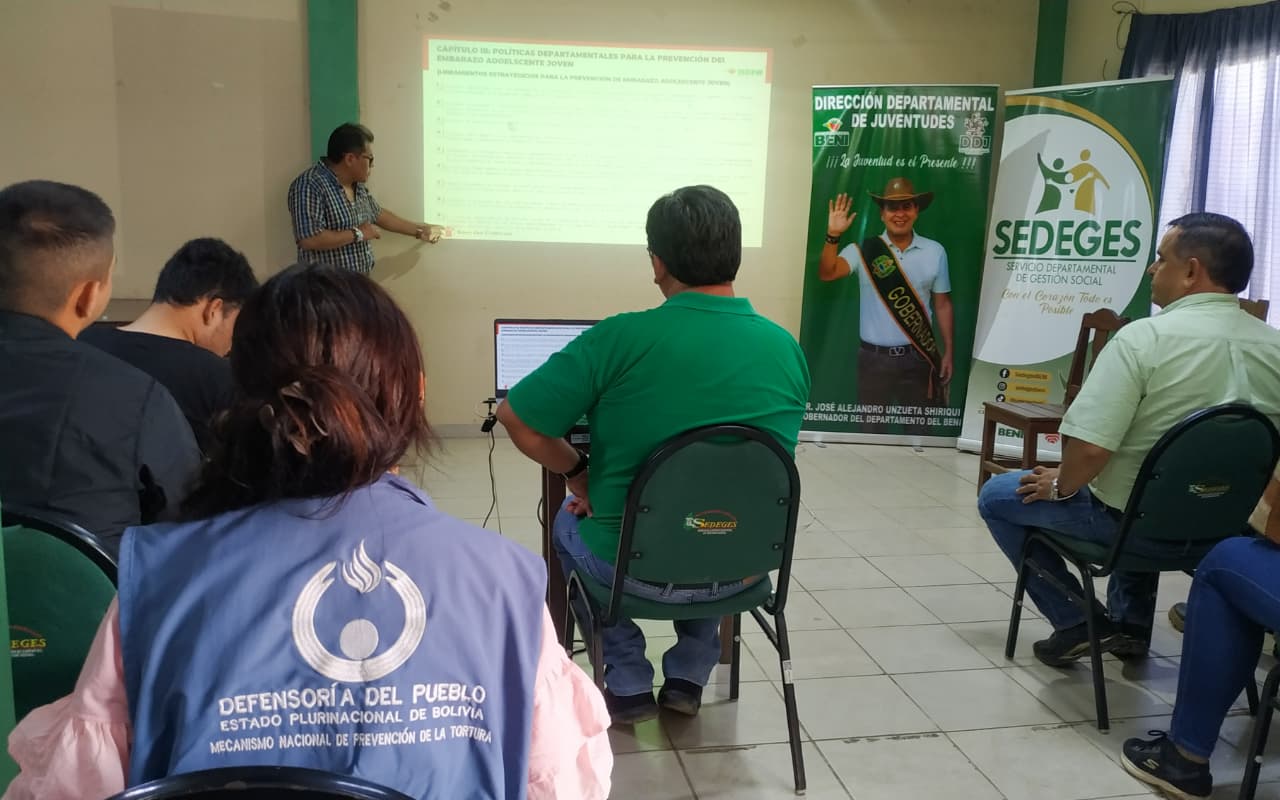 DEFENSORÍA DEL PUEBLO PARTICIPA EN VALIDACIÓN DEL PRIMER BORRADOR DE LEY DEPARTAMENTAL DE PREVENCIÓN DE EMBARAZOS EN ADOLESCENTES Y JÓVENES DEL BENI
