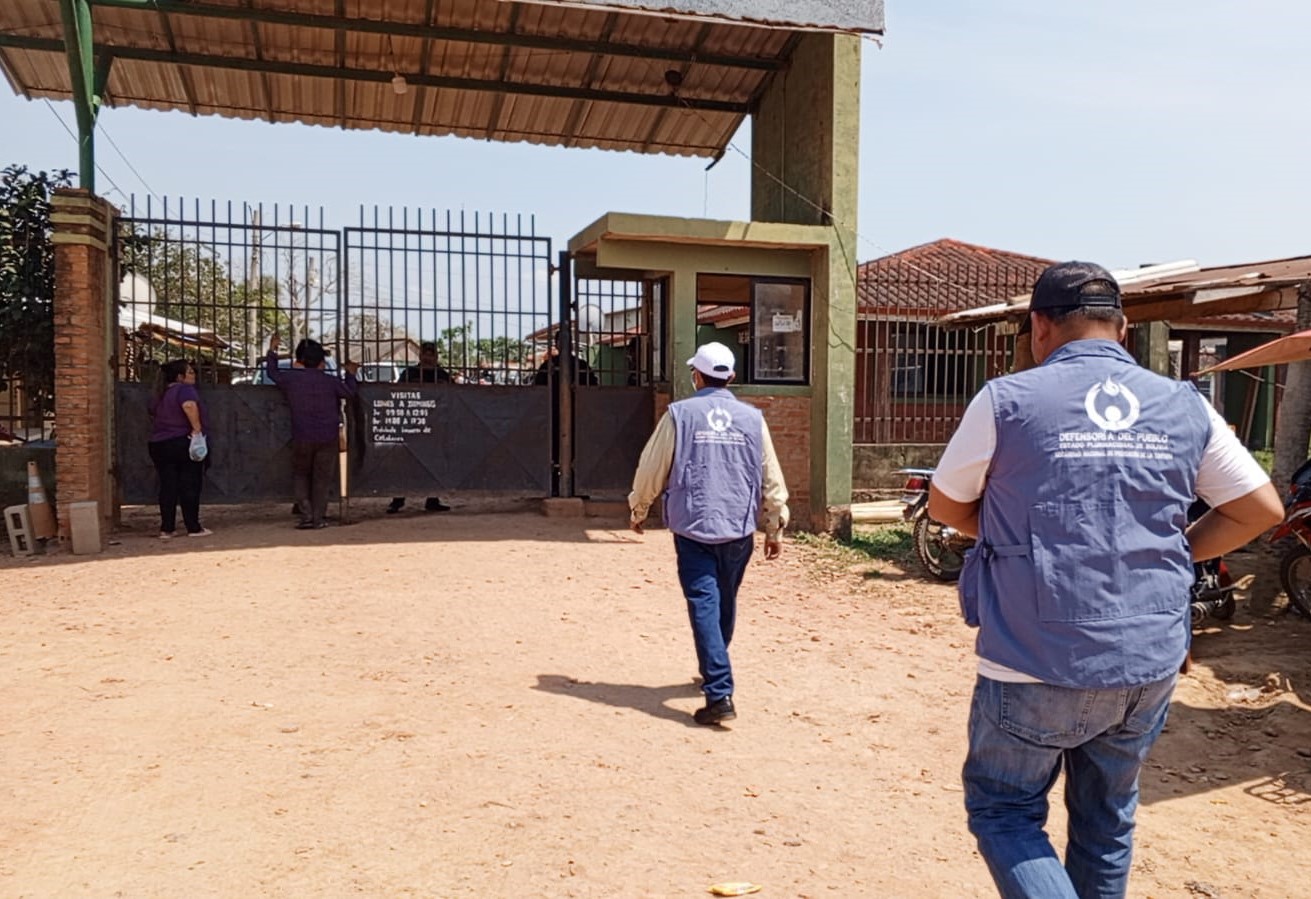 CONFLICTO POR PREDIARIOS EN MOCOVI: DEFENSORÍA DEL PUEBLO REALIZA GESTIONES EN BUSCA DE UN ACUERDO ENTRE AUTORIDADES Y PRIVADOS DE LIBERTAD