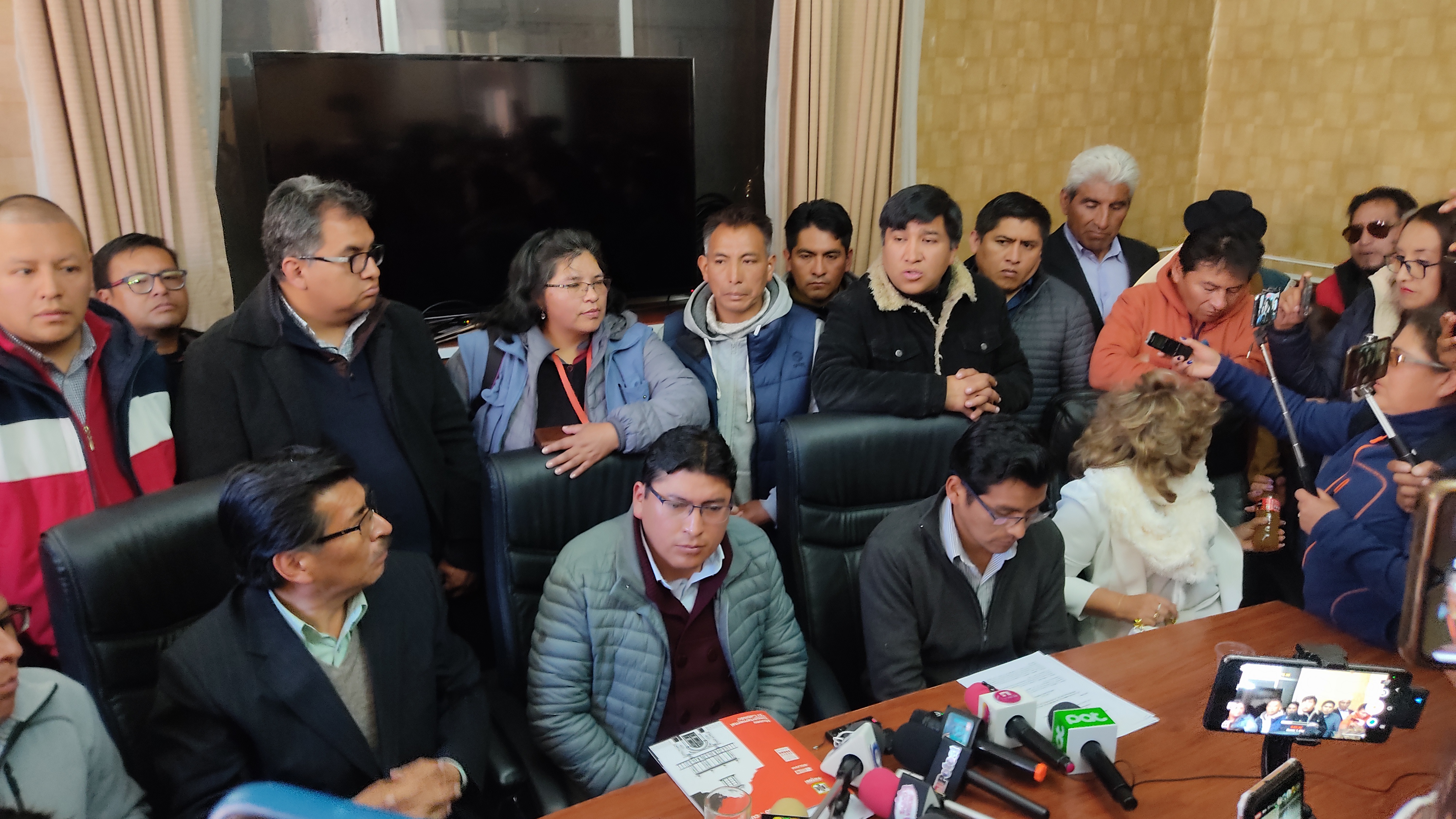 FESTIVIDAD DE CH’UTILLOS: AUTORIDADES E INSTITUCIONES LLEGAN A ACUERDOS TRAS INTERVENCIÓN DE LA DEFENSORÍA DEL PUEBLO