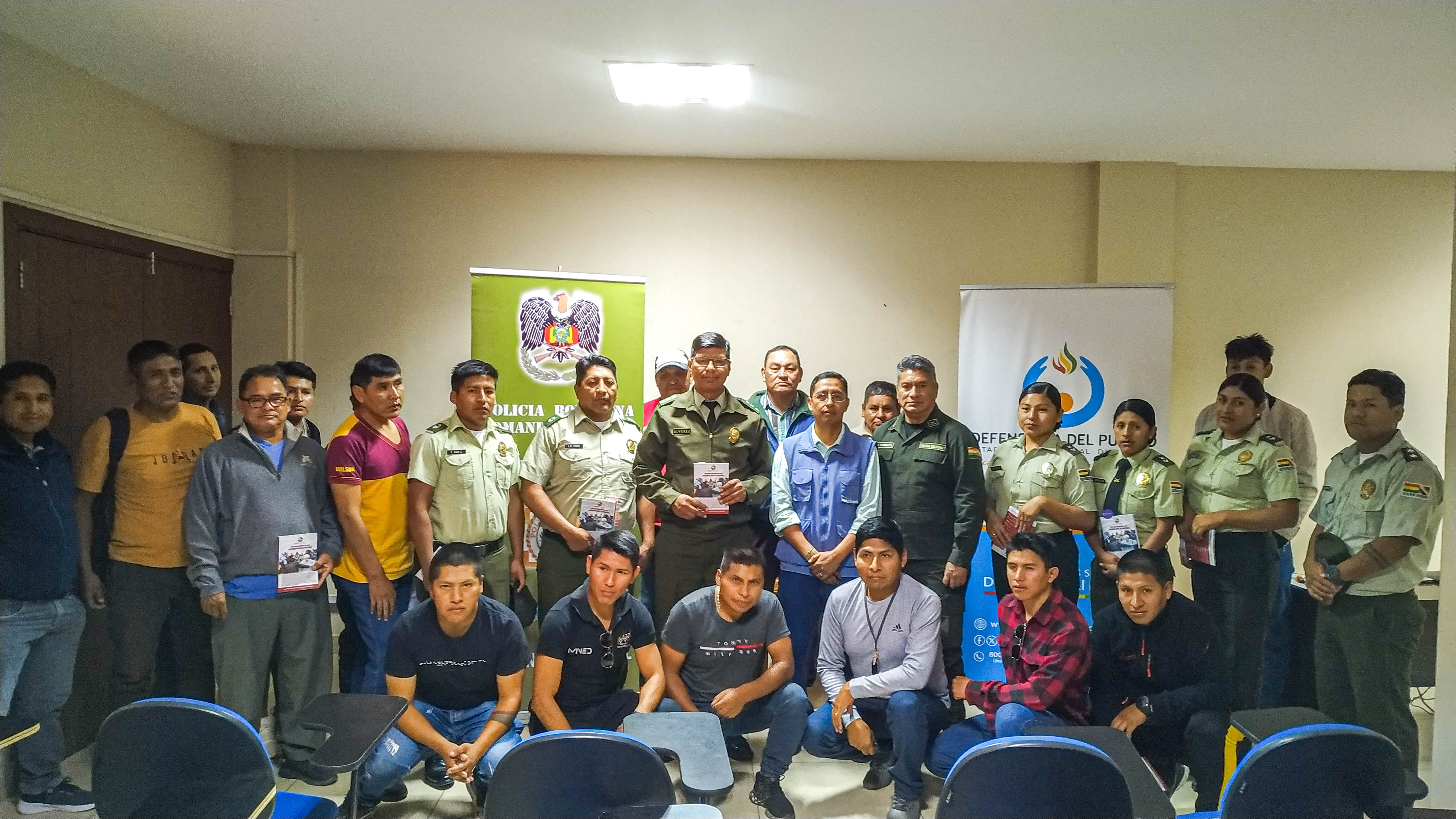 DEFENSORÍA DEL PUEBLO CAPACITA A SERVIDORES POLICIALES SOBRE LA LEY GENERAL DE LAS PERSONAS ADULTAS MAYORES