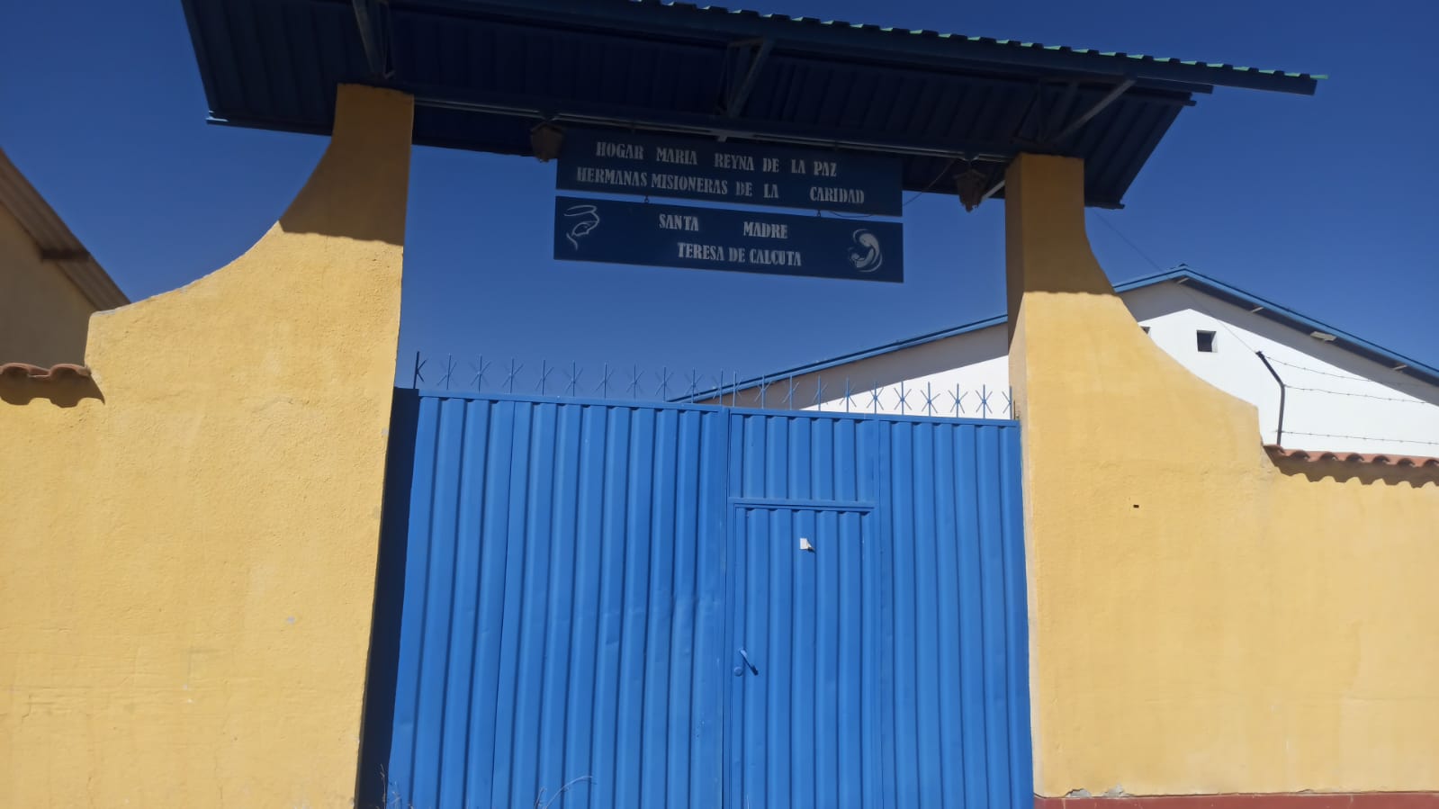 EL ALTO: DEFENSORÍA DEL PUEBLO GESTIONA ANTE EPSAS UNA TARIFA SOLIDARIA PARA UNA CASA HOGAR QUE ACOGE A PERSONAS ADULTAS MAYORES Y CON DISCAPACIDAD