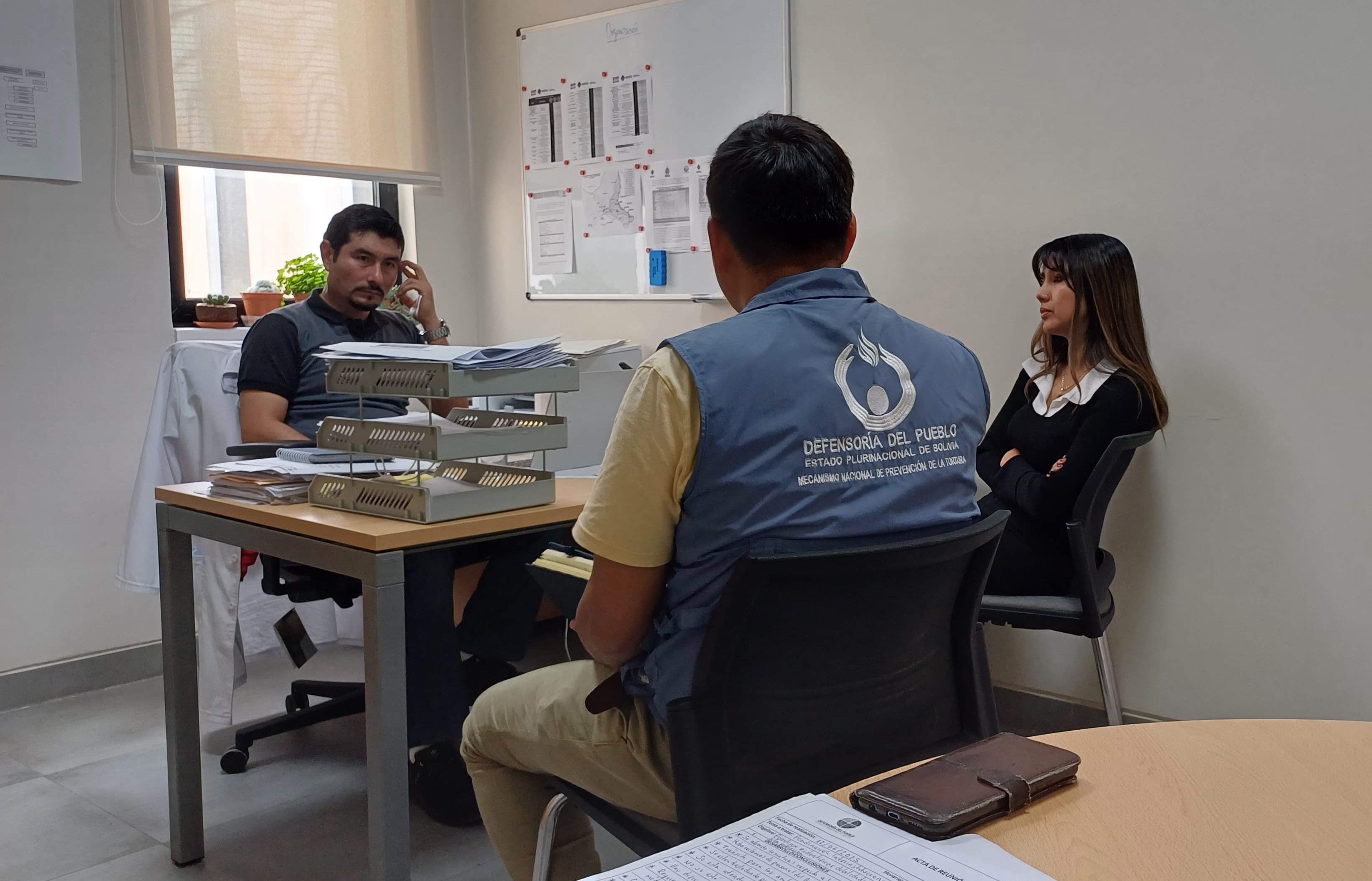 DEFENSORÍA DEL PUEBLO VERIFICA HOSPITAL DE TERCER NIVEL DEL MUNICIPIO DE VILLA TUNARI Y COORDINA TALLERES DE CAPACITACIÓN