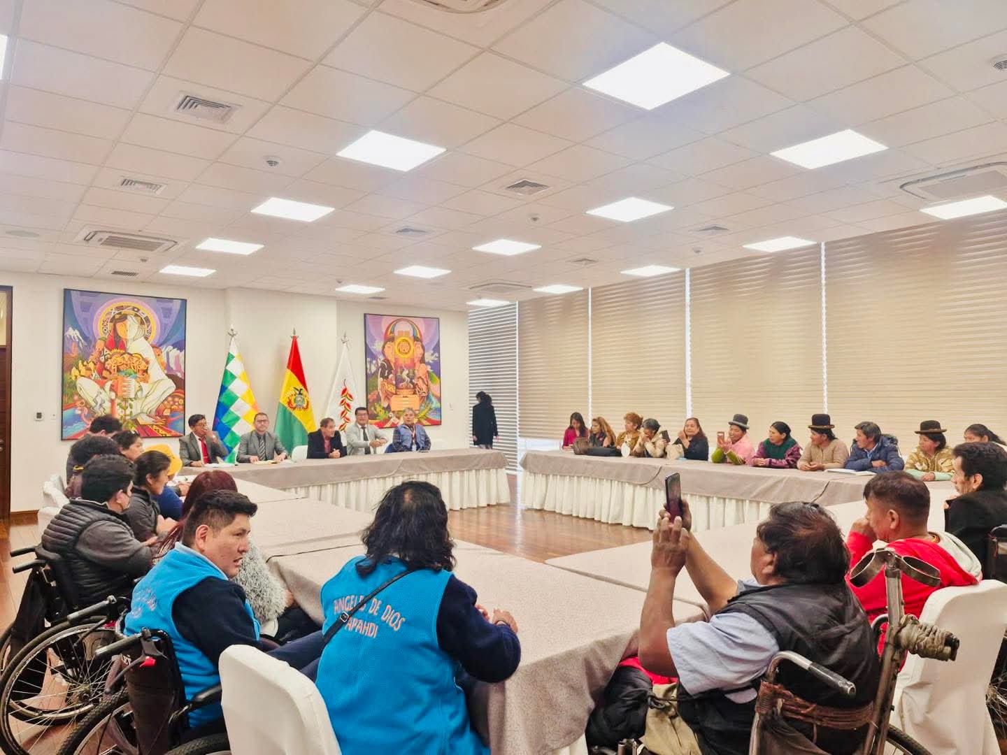 DEFENSORIA DEL PUEBLO FACILITA EL DIALOGO Y CONTRIBUYE A LA SOLUCION ENTRE LAS ASOCIACIONES DE PCD Y AUTORIDADES GUBERNAMENTALES