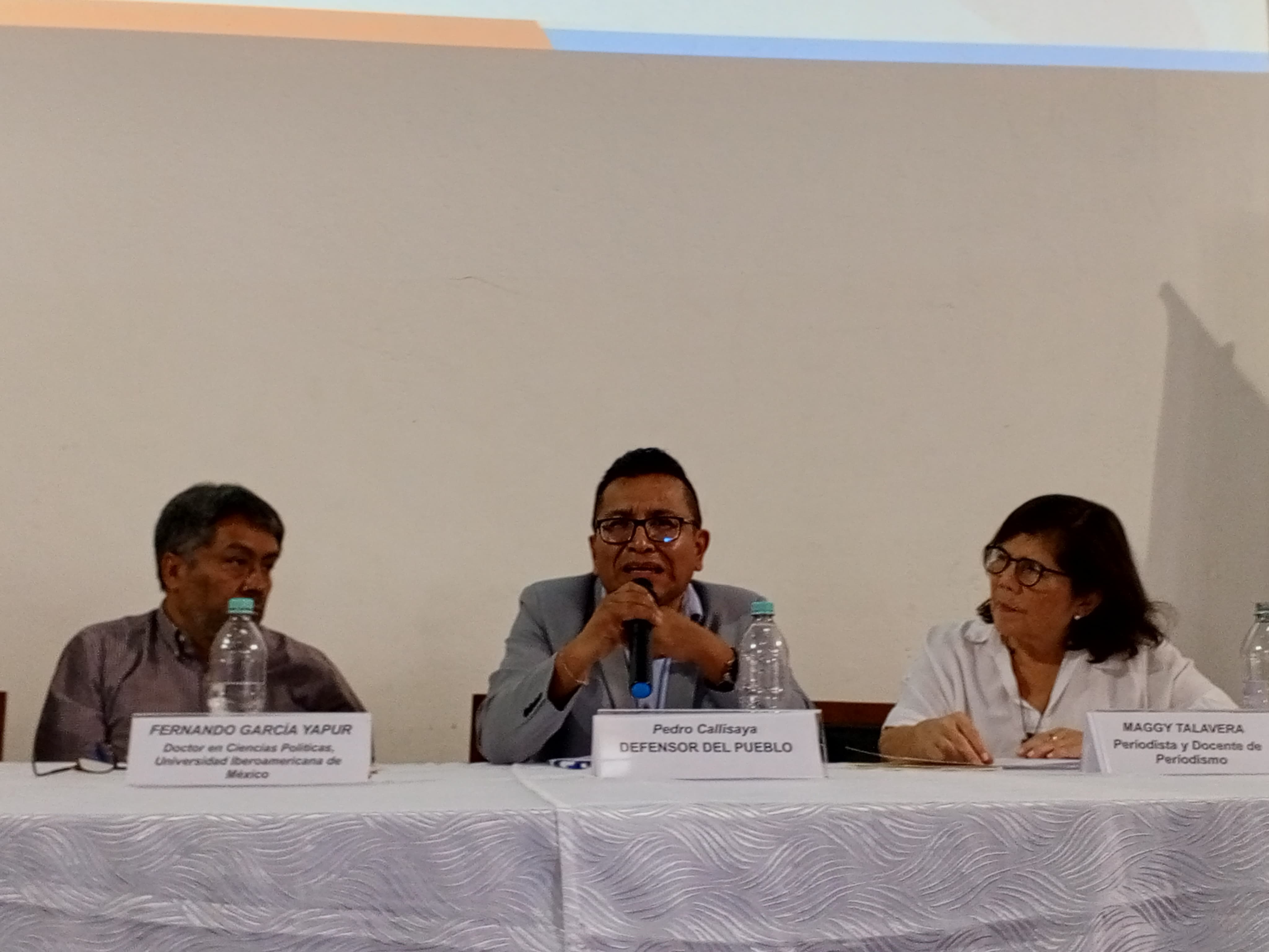 DEFENSOR DEL PUEBLO LLAMA A INSTITUCIONES CRUCEÑAS A CONSOLIDAR LAS ELECCIONES GENERALES COMO ÚNICA VÍA DEMOCRÁTICA PARA TRANSITAR LA CRISIS