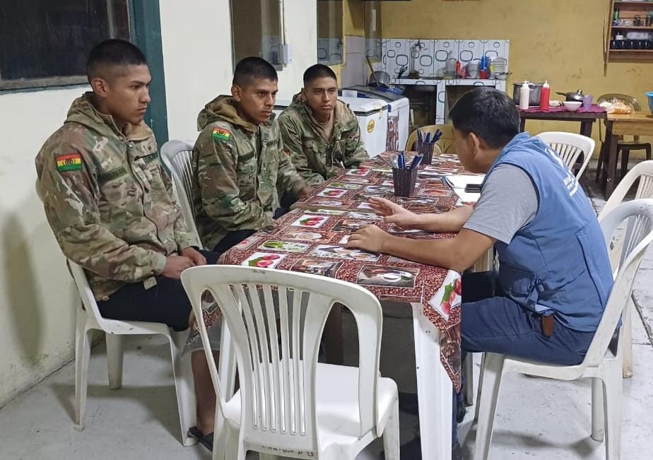DEFENSORÍA DEL PUEBLO REALIZA VERIFICATIVO A REGIMIENTO MILITAR EN EL TRÓPICO DE COCHABAMBA POR PRESUNTOS MALOS TRATOS A CONSCRIPTOS