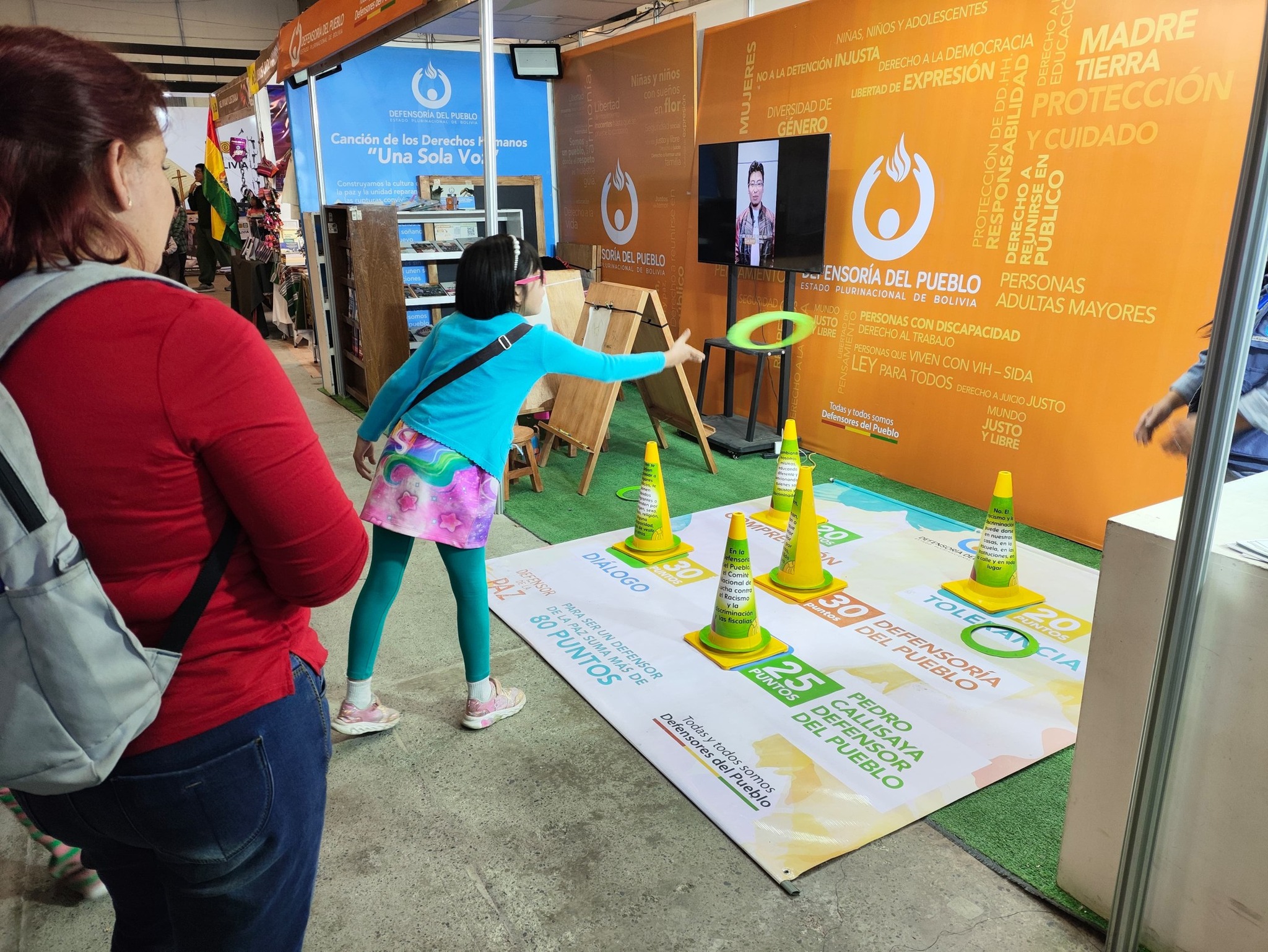 DEFENSORÍA DEL PUEBLO CIERRA CON ÉXITO SU PARTICIPACIÓN EN LA 29° FERIA INTERNACIONAL DEL LIBRO TRAS CUMPLIR UNA INTENSA AGENDA EN DD.HH.