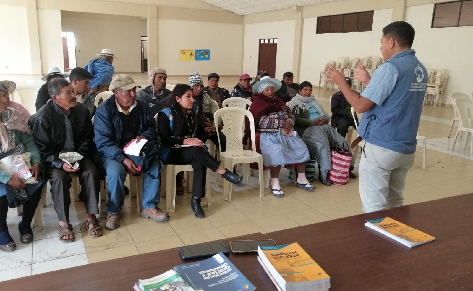 DEFENSORÍA DEL PUEBLO REALIZA TALLER DE FORMACIÓN PARA PERSONAS ADULTAS MAYORES COMO PROMOTORAS Y PROMOTORES EN DERECHOS HUMANOS EN EL MUNICIPIO DE COLOMI