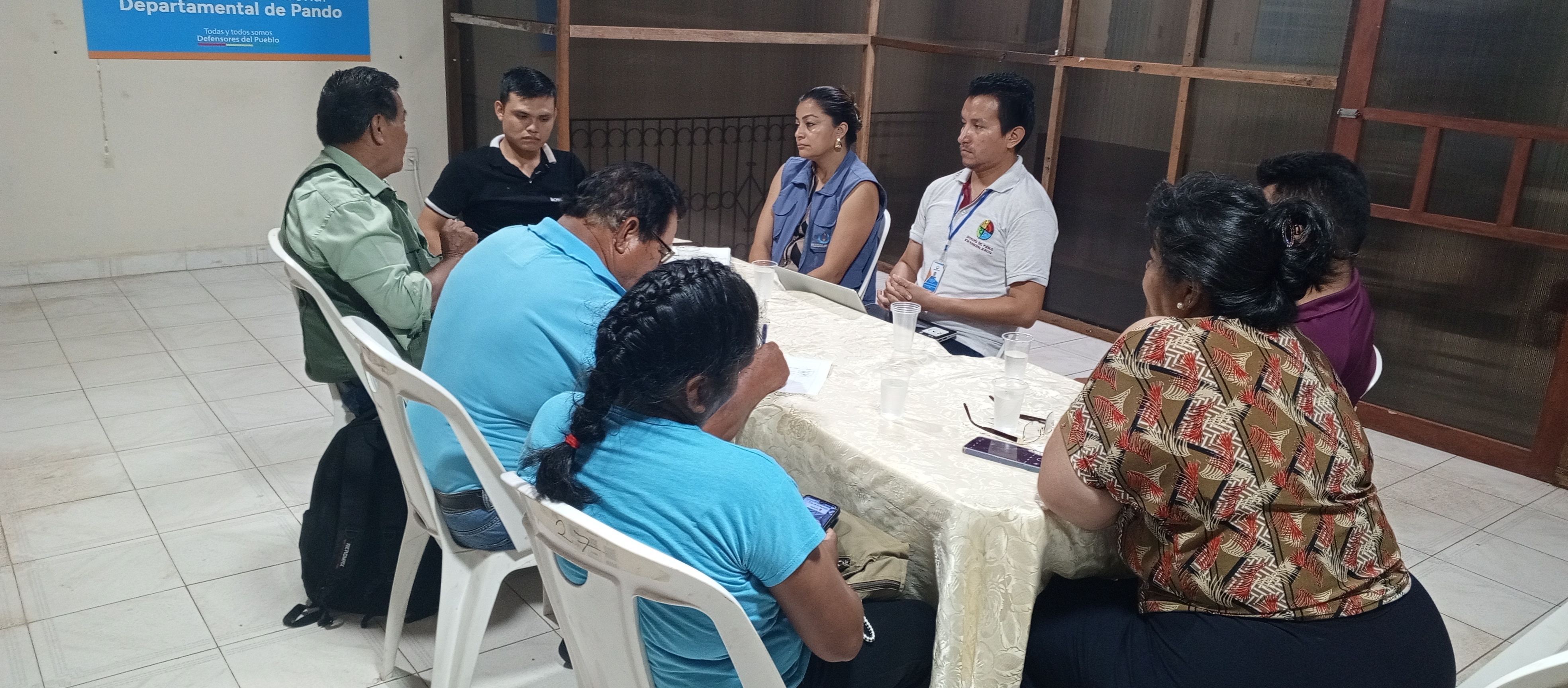 DEFENSORÍA DEL PUEBLO IMPULSA MEDIDAS DE CONTROL Y DESCONGESTIONAMIENTO PARA EL TRATO PREFERENTE A PERSONAS CON DISCAPACIDAD Y ADULTAS MAYORES, EN EL ACCESO A COMBUSTIBLE