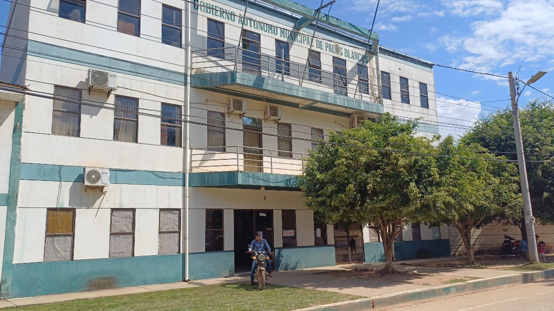 DEFENSORÍA DEL PUEBLO VERIFICA OFICINAS DE LA DNA Y SLIM Y SOCIALIZA NORMATIVA DE DERECHOS HUMANOS EN EL MUNICIPIO DE PALOS BLANCOS