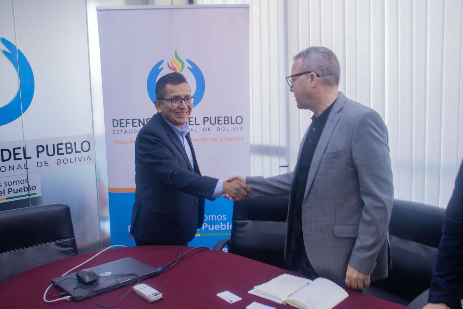 Defensor del Pueblo, presentó a representantes de la Misión de Observación Electoral de la UE, el Plan de Monitoreo