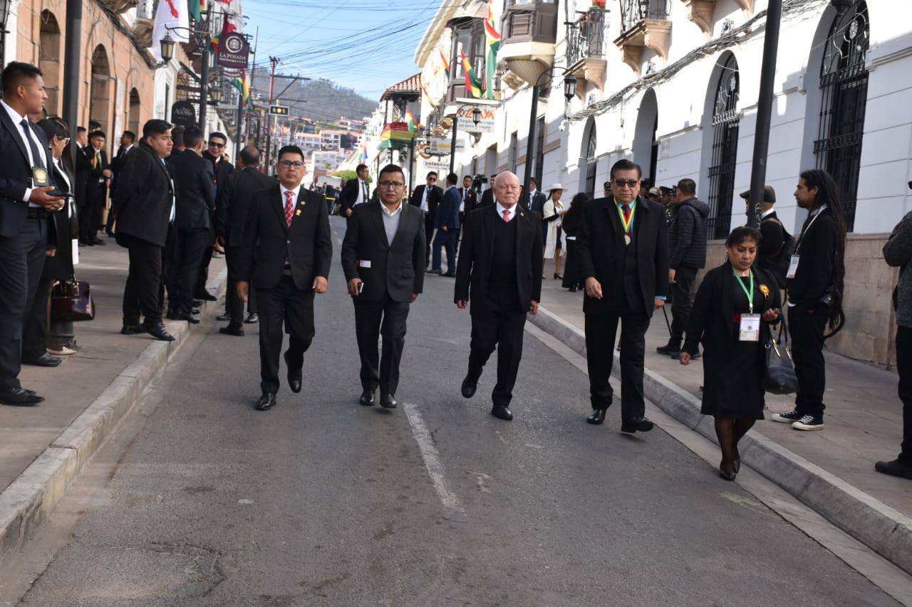 Sesión de Honor por el Bicentenario de Bolivia
